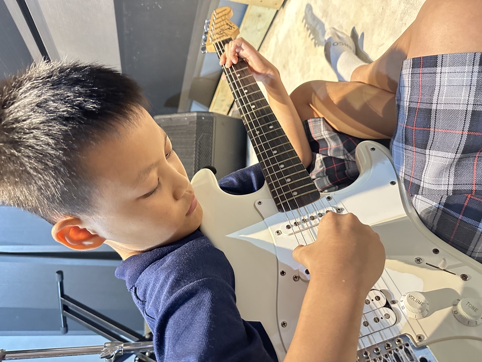 Guitar class 3
